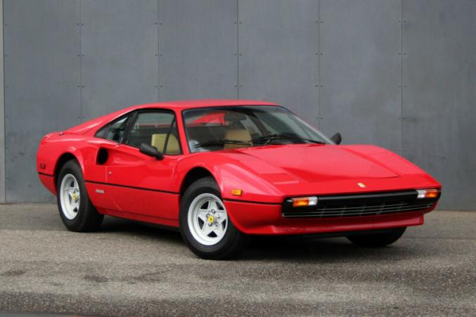 Ferrari 308 GTB - Vetroresnia