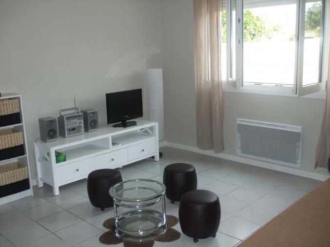 REMOJORE PAVILLON AGREABLE