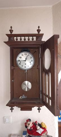 Ancienne Pendule murale Henri II Westminster 