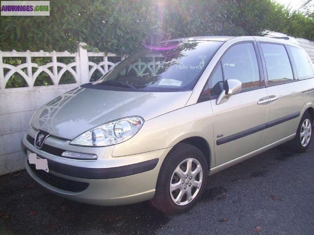 Peugeot 807 2.2 hdi navtech