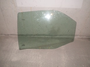 Vitre arrière gauche xsara 1