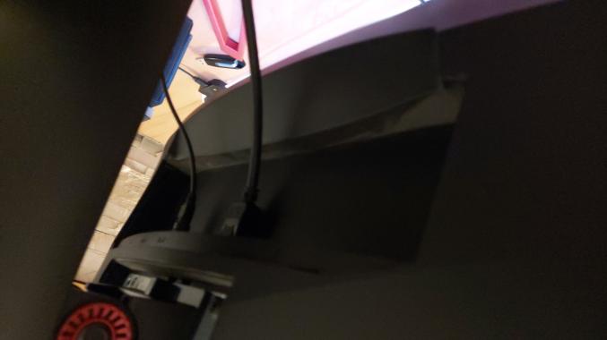 Setup gamer: tour PREDATOR G3-710 (i5-7400, GTX 1060 6GB) + moniteur PREDATOR Z271 (144HZ, 27", HD)