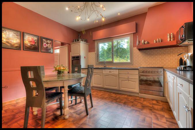 Maison 4 chambres + bureau sur terrain 3099m2 divisible