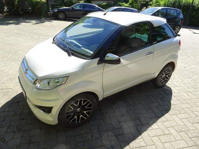 Aixam crossline blanc 