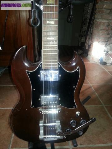 GUITARE VINTAGE ELECTRIQUE " RYAN réplique SG Gibson"