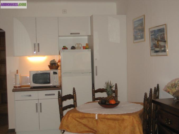 ESPAGNE studio face por Empuriabravat