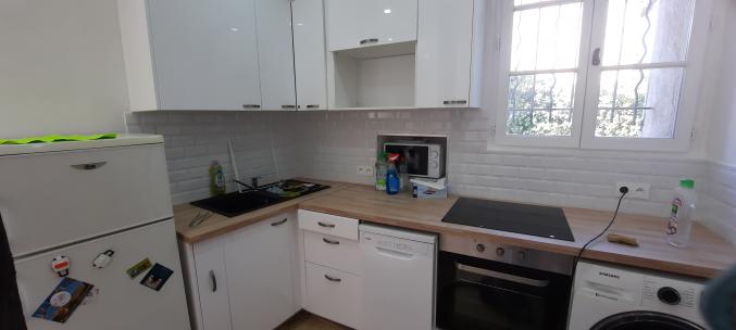 Maison dans un hameau tranquil