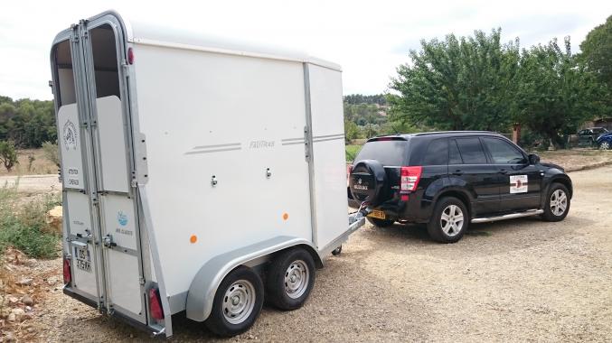 A louer camion pour chevaux toulon draguignan 