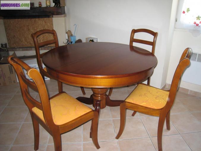 Table ronde merisier + 4 chaises