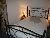 Loue gîte au mois 500 euros ou semaine 300 euros