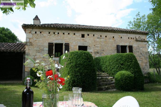 Gite lot - deux gites typiques mas d'aspech