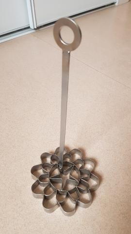 MOULE GÂTEAU FLEUR DE LOTUS 13 cm