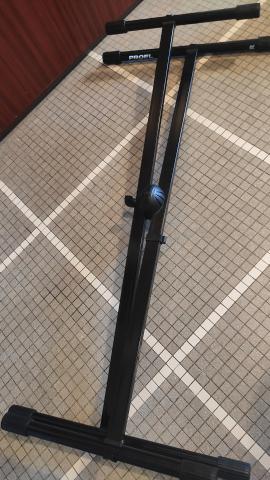 Synthétiseur KORG PA50 (prix neuf 770€)