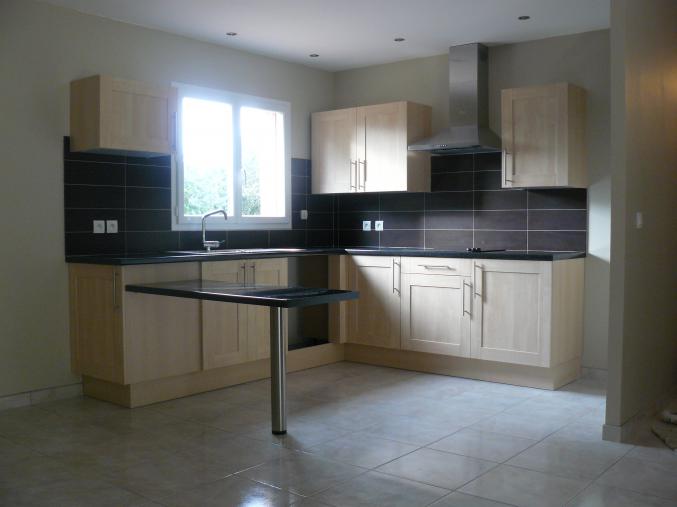 MAISON INDIVIDUELLE T5 SUR TERRAIN 1100 M2