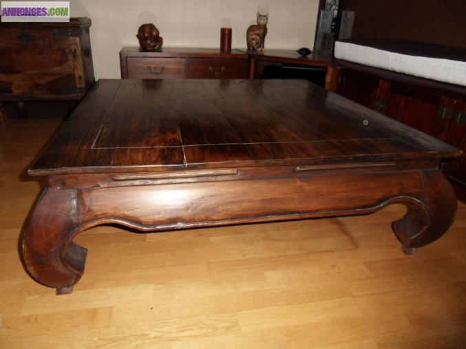 GRANDE TABLE OPIUM
