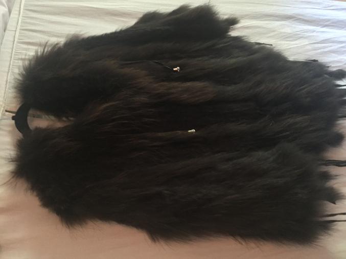 Gilet fourrure type poncho