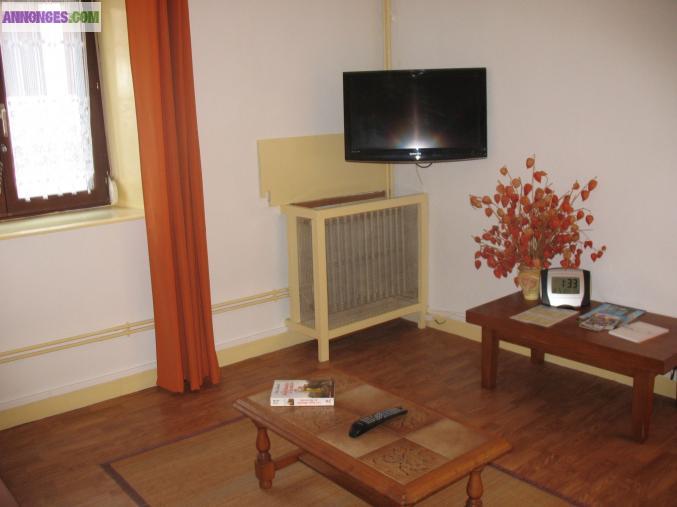 LOUE 250 £.F2+GARAGE A BUSSANG