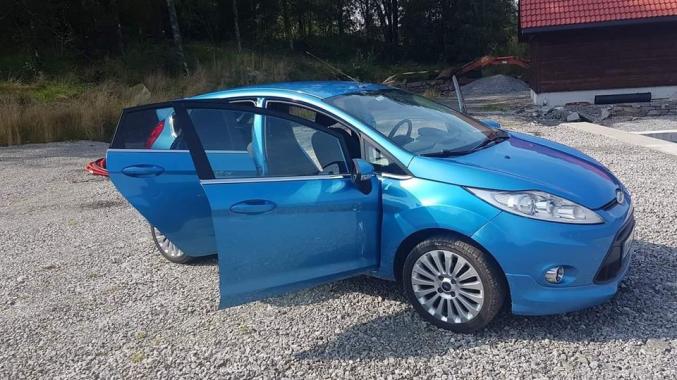 Ford Fiesta 1.6 TDCi Titanium annee 2009