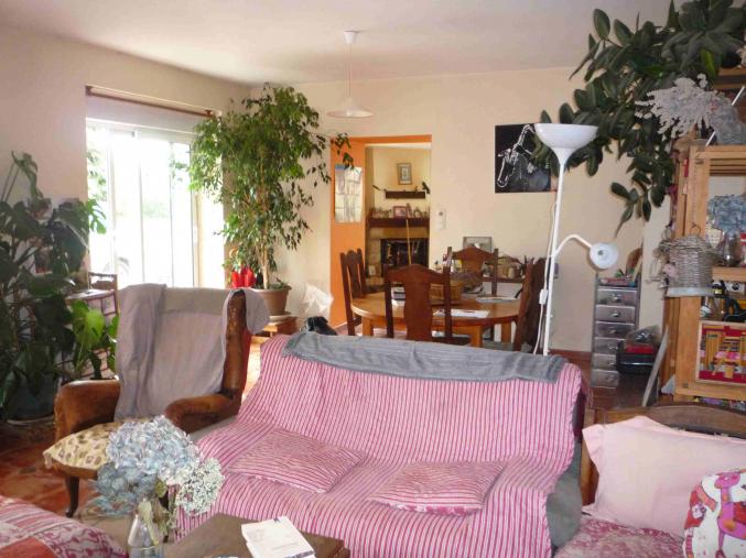 LONGERE AU CALME BAUD