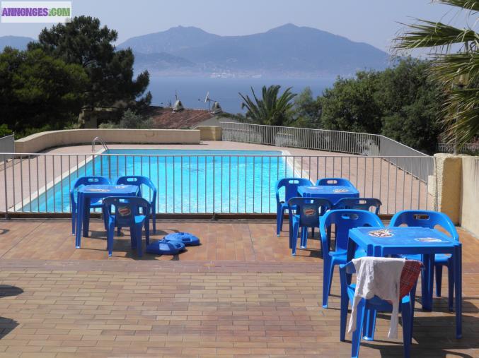 T3/T4 DANS RESIDENCE AVEC PISCINE PROCHE MER