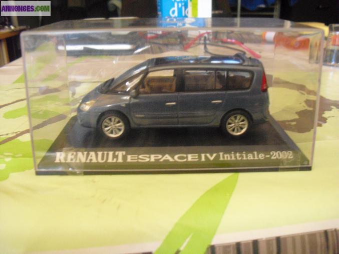 Voiture RENAULT ESPACE IV initiale 2002