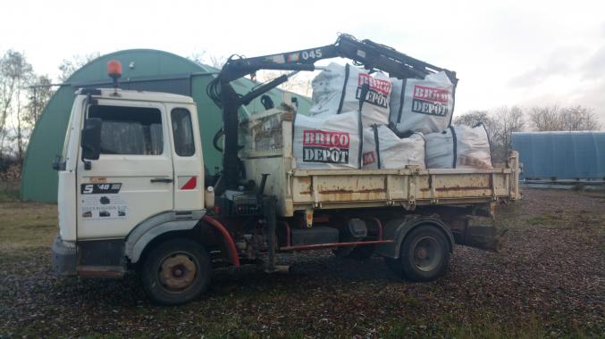 Bois bûche DE CHAUFFAGE