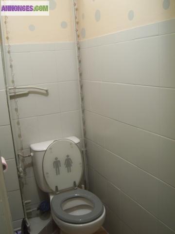 Joli appartement très bien situé.