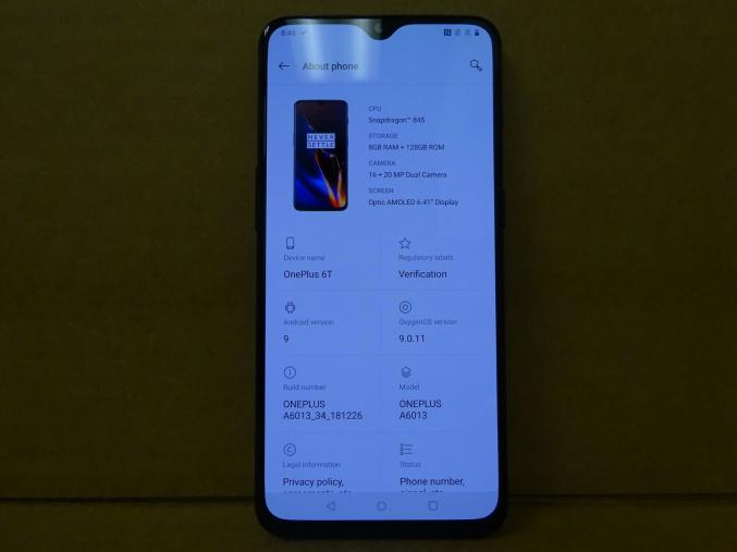 Oneplus 6t noir 8GO de ram 128GO de stockage
