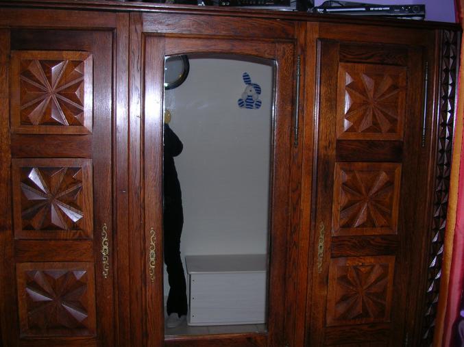 Armoire