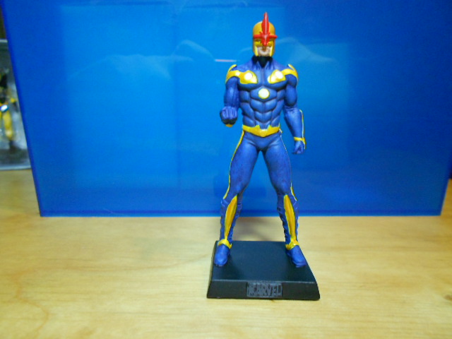 FIGURINE PLOMB EAGLEMOSS N°54 NOVA
