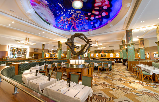 Dîner & Bal costumé pour célibataires