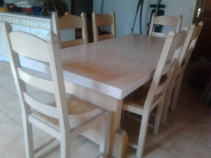 TABLE RECTANGULAIRE CHENE CLAIR + 6 CHAISES