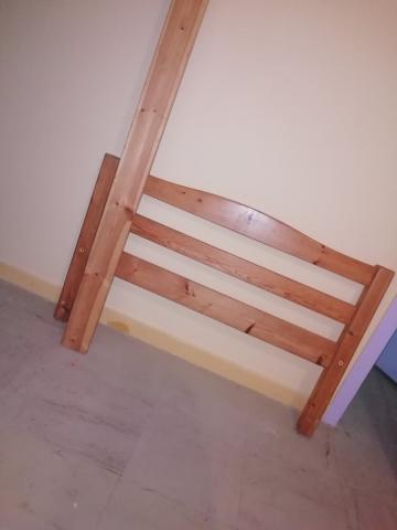 Matelas + sommier 2 personne