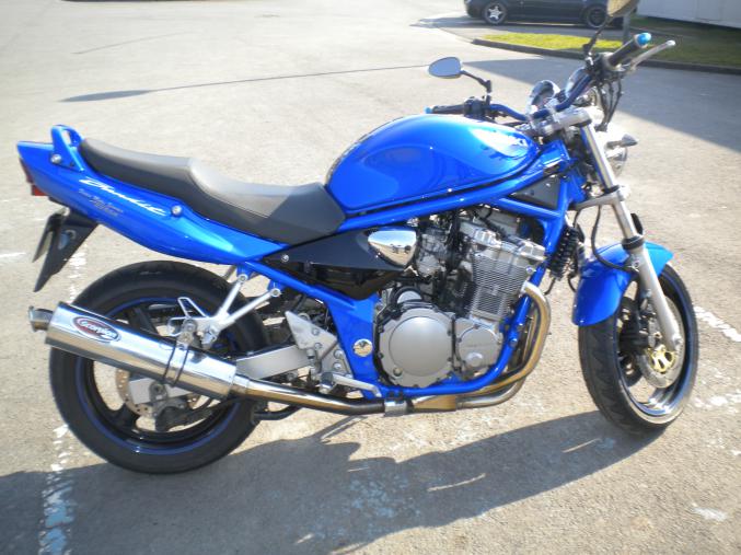 SUZUKY BANDIT 600 BLEUE