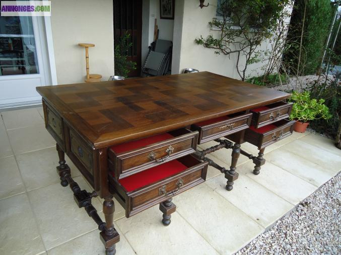 Bureau ministre ancien