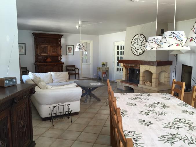 Provence: maison avec piscine chauffée - 2 à 12 personnes