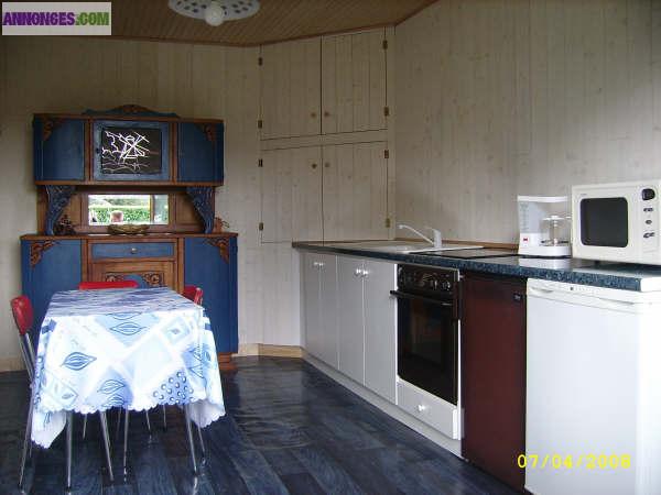 ENTRE DINARD ET DINAN, maison en bois 50 m2