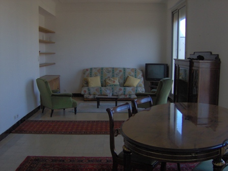 QUARTIER CINQ-AVENUES AGREABLE T2/3 LIBRE 30/11 - TERRASSE - VERANDA - CAVE. - 8éme et dernier ét.