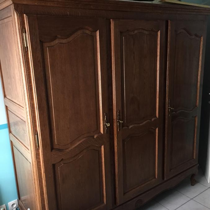 ARMOIRE 