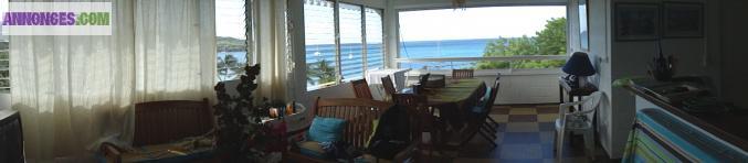 Maison à Grande Anse, vue Caraïbe, plage à 60m.