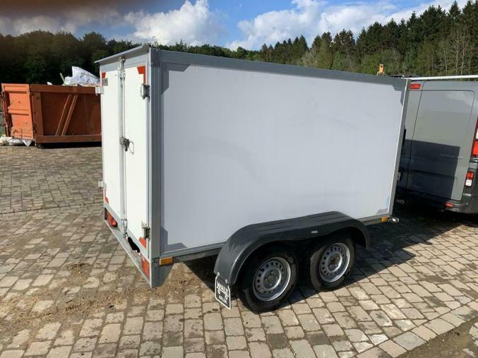 Remorque fourgon 750 kg contre bon entretien