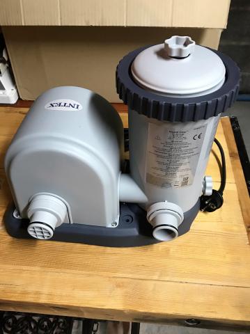 Filtration à cartouche INTEX modèle KRYSTAL CLEAR 636 T.