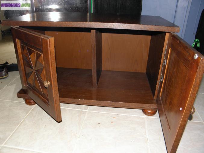VENDS MEUBLE TELE BAR