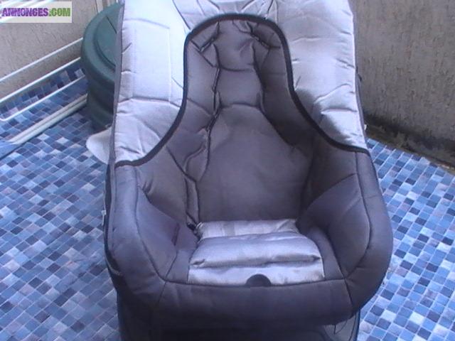 SIEGE  AUTO  ENFANT