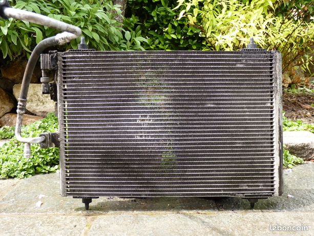 Radiateur eau 2.2 hdi 136 cv peugeot 607 tbe