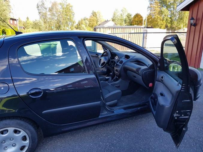 Peugeot 206 1.9 D XR