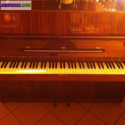 Piano Ronisch