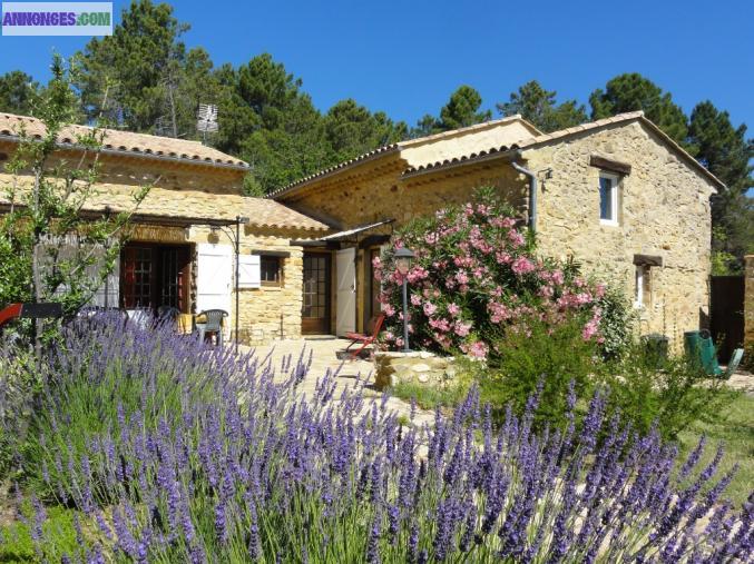 En PROVENCE Maison pour 2 à 10 personnes