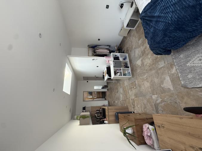 Loue maison studio 26 m2 et garage