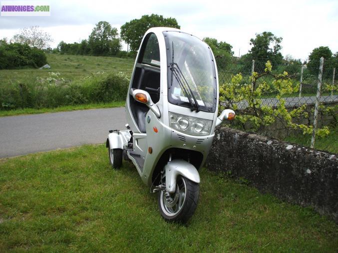 Vend scooter 3 roues